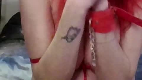 Snapshot of summerainzpuddles chatting on March 2025 07:52:01 AM Summer Rainz online show from March 2025 07:52:01 AM