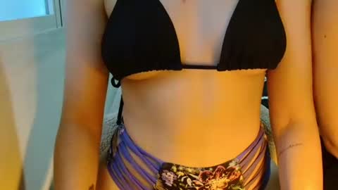 Snapshot of summerrrrrrrrr chatting on March 2025 11:25:02 AM The real sugar baby Sam Summer online show from March 2025 11:25:02 AM