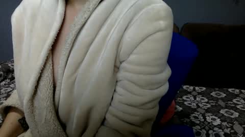 Snapshot of summerrrrrrrrr chatting on September 2025 09:57:02 AM The real sugar baby Sam Summer online show from September 2025 09:57:02 AM