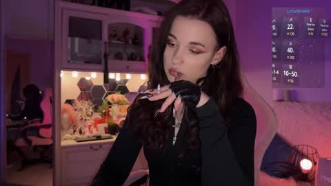 Miss Nelly online show from January 2025 02:45:01 PM