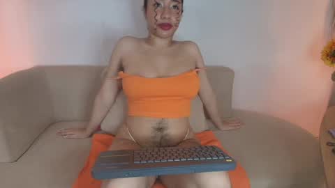 Aillyn Perez online show from April 2026 03:37:02 PM