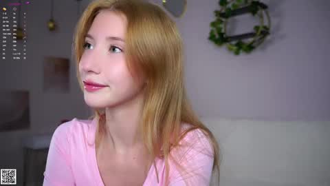 Lily online show from October 2025 01:33:02 PM