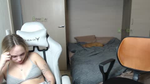 Alice and Sergey online show from January 2025 06:39:01 PM