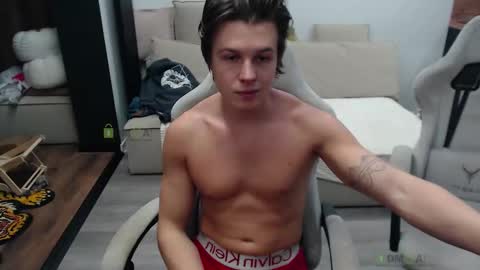 Snapshot of sunny1girl chatting on December 2025 02:32:02 PM Alice and Sergey online show from December 2025 02:32:02 PM