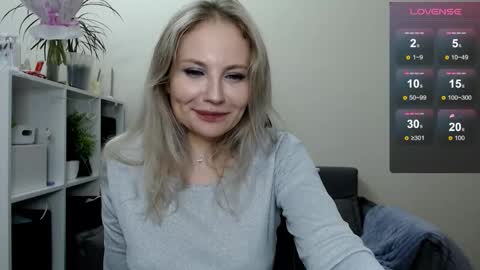 Naomi online show from March 2025 10:56:01 PM