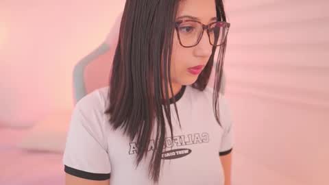 Snapshot of sunny_flower_ chatting on January 2026 03:39:01 PM SUNNY online show from January 2026 03:39:01 PM