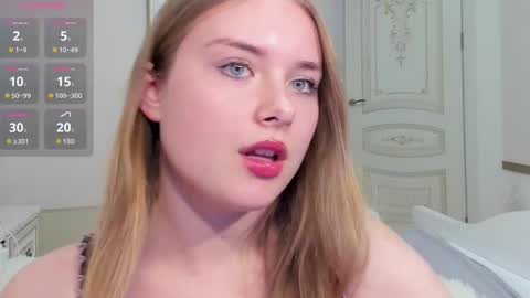 Vanessa online show from November 2025 12:19:02 PM