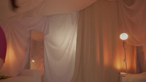 Maria online show from February 2026 07:45:01 PM