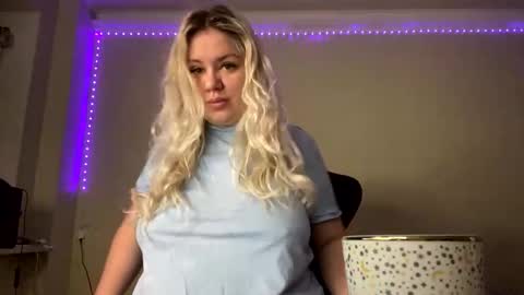 sunny mood online show from January 2025 06:04:02 PM