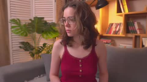 Sunny online show from May 2026 11:17:02 AM