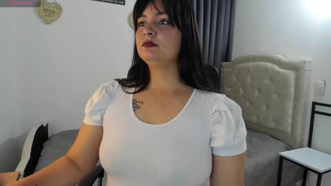 sunnycurvymf online show from October 2025 07:41:01 PM
