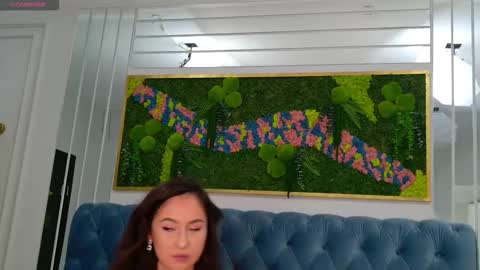 Snapshot of sunnydane_ chatting on November 2025 01:07:02 PM Sunny online show from November 2025 01:07:02 PM