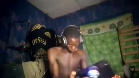 Sunnyblack2 online show from April 2026 08:37:01 PM