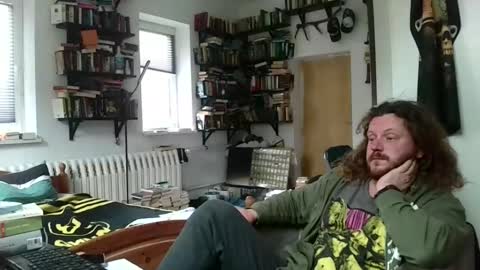 sunr1sa online show from December 2025 12:32:01 PM