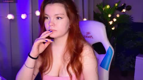 Snapshot of sunrise_enny chatting on September 2025 06:31:02 PM sunrise_enny online show from September 2025 06:31:02 PM