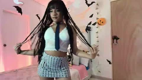    online show from October 2025 02:40:02 PM