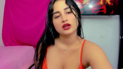 Andrea Rodriguez online show from February 2025 07:27:02 PM