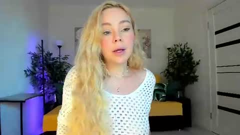 Jenn online show from June 2026 05:07:01 AM