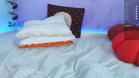 Milana Scarlett online show from October 2025 12:36:02 PM