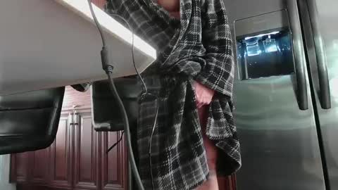 Snapshot of supercap69 chatting on September 2025 01:45:01 PM Francisco666 online show from September 2025 01:45:01 PM