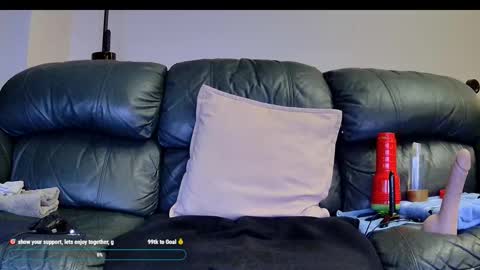 Snapshot of superduty5speed chatting on October 2025 06:35:02 PM Thomas online show from October 2025 06:35:02 PM