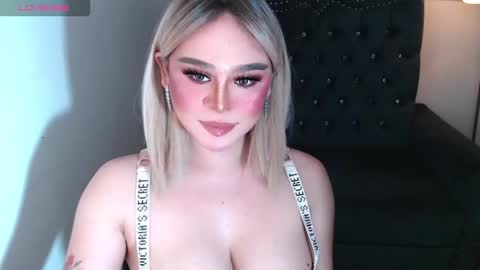 CARMINA online show from October 2025 01:50:02 AM