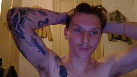 Snapshot of superhardxxxx chatting on December 2025 06:27:01 PM Ctrl My Body online show from December 2025 06:27:01 PM