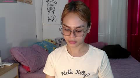 Snapshot of superhotvaleria chatting on September 2025 05:51:01 AM Im val online show from September 2025 05:51:01 AM