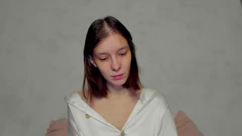 Una online show from January 2026 09:17:01 PM