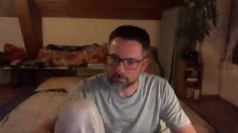 supersquirrel81 online show from January 2026 06:24:02 PM