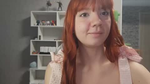 Snapshot of supersunnyshy chatting on June 2026 10:13:02 AM Stella online show from June 2026 10:13:02 AM