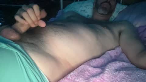 Snapshot of surfguy82 chatting on September 2025 04:47:01 AM SurfGuy82 online show from September 2025 04:47:01 AM