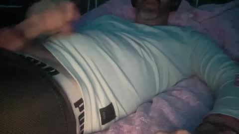 SurfGuy82 online show from September 2025 03:42:02 AM