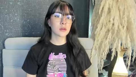 Susann online show from October 2025 07:25:02 PM