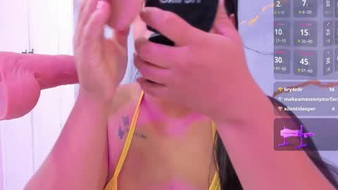 Snapshot of susan_bigass chatting on December 2025 11:28:02 AM Susan online show from December 2025 11:28:02 AM