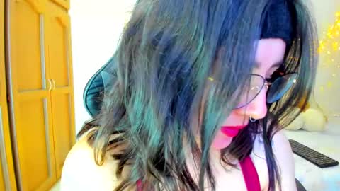 Snapshot of susan_fox1 chatting on February 2025 09:56:01 PM Dani online show from February 2025 09:56:01 PM