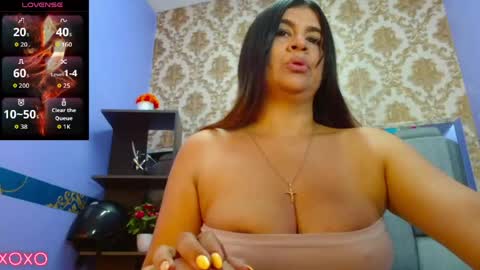 S U S A N A online show from June 2026 12:51:02 PM