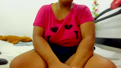 susana_vegas online show from November 2025 01:37:02 PM