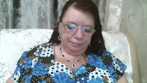 Snapshot of susanaahsun chatting on May 2026 11:38:01 AM SusanaAhSun online show from May 2026 11:38:01 AM
