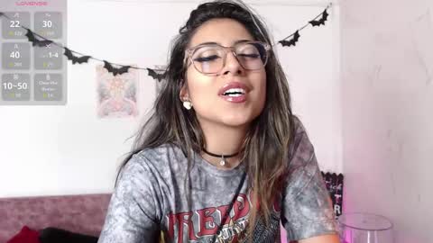 Snapshot of susanahendrix chatting on October 2025 06:31:02 PM Susana hendrix online show from October 2025 06:31:02 PM