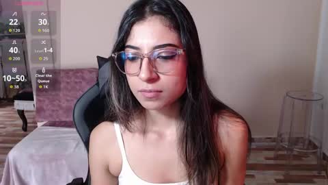 Snapshot of susanahendrix chatting on April 2026 06:16:02 PM Susana hendrix online show from April 2026 06:16:02 PM