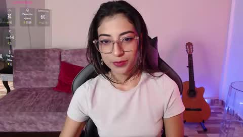 Snapshot of susanahendrix chatting on April 2026 06:19:02 PM Susana hendrix online show from April 2026 06:19:02 PM