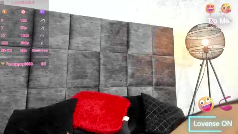 Snapshot of susanjacobs chatting on January 2025 11:35:02 PM Susan online show from January 2025 11:35:02 PM