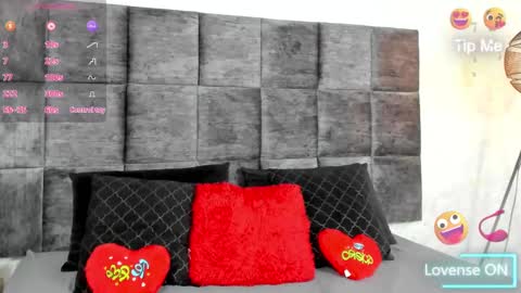 Snapshot of susanjacobs chatting on March 2025 08:54:01 PM Susan online show from March 2025 08:54:01 PM