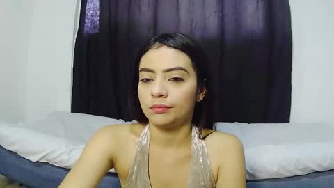 Susan online show from November 2025 09:04:02 PM