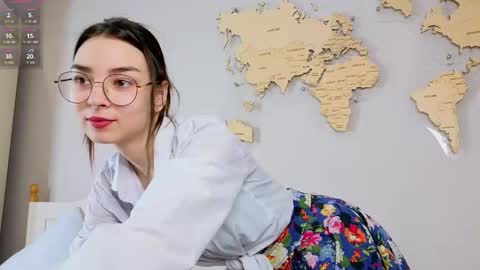 Snapshot of susannahtrojahn chatting on February 2026 03:12:01 PM susannahtrojahn online show from February 2026 03:12:01 PM