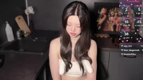 Sue online show from May 2026 06:15:02 PM