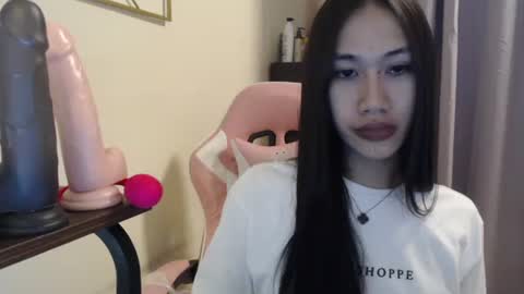 susie online show from December 2025 06:47:02 PM