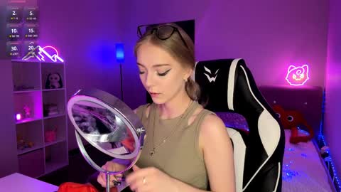 Jessica online show from March 2026 01:28:01 PM