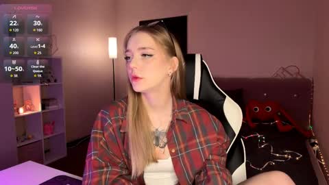 Jessica online show from April 2026 01:34:01 PM